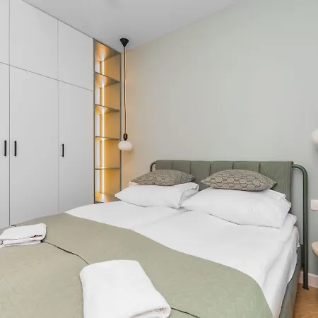 Doki - Oliwkowy By Grand Gdańsk